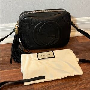 Gucci Black Pebbled Leather Crossbody Bag